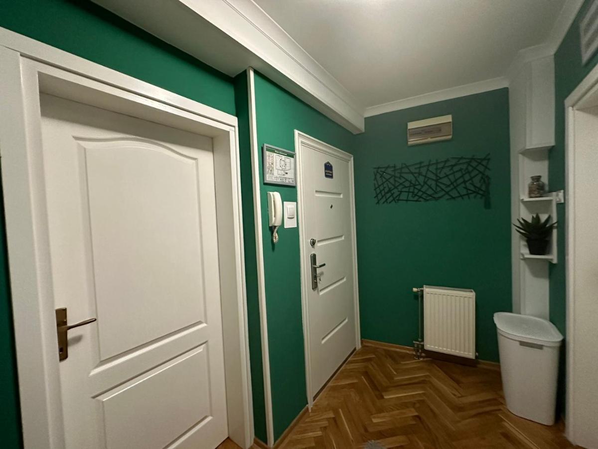 Prestige Apartment Novi Sad Bagian luar foto