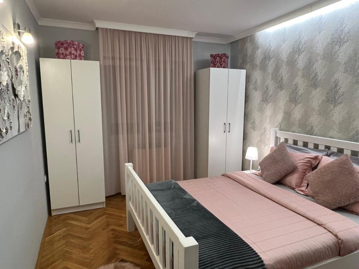 Prestige Apartment Novi Sad Bagian luar foto